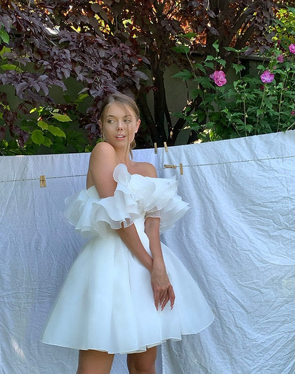 Francesca — Vestido mini corset con volantes