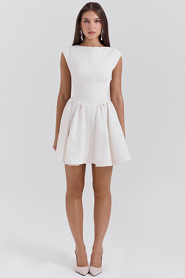Marianne — Vestido mini espalda descubierta con lazo