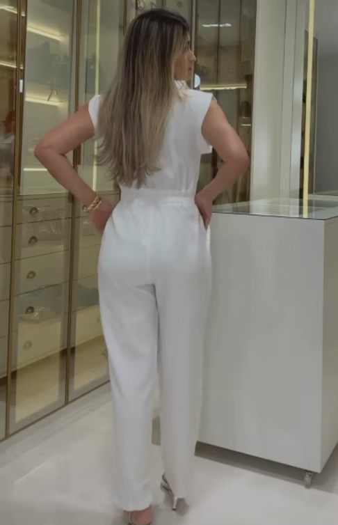 Noreen — Uniforme enterizo con pantalón encauchado