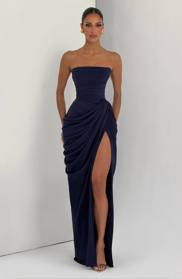Georgiana — Vestido maxi corset strapless con abertura