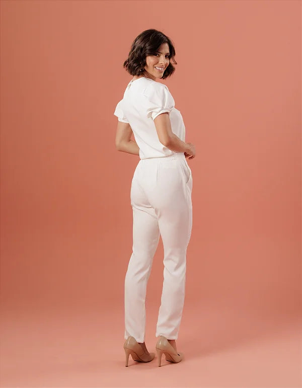 Adara — Uniforme con pantalón encauchado