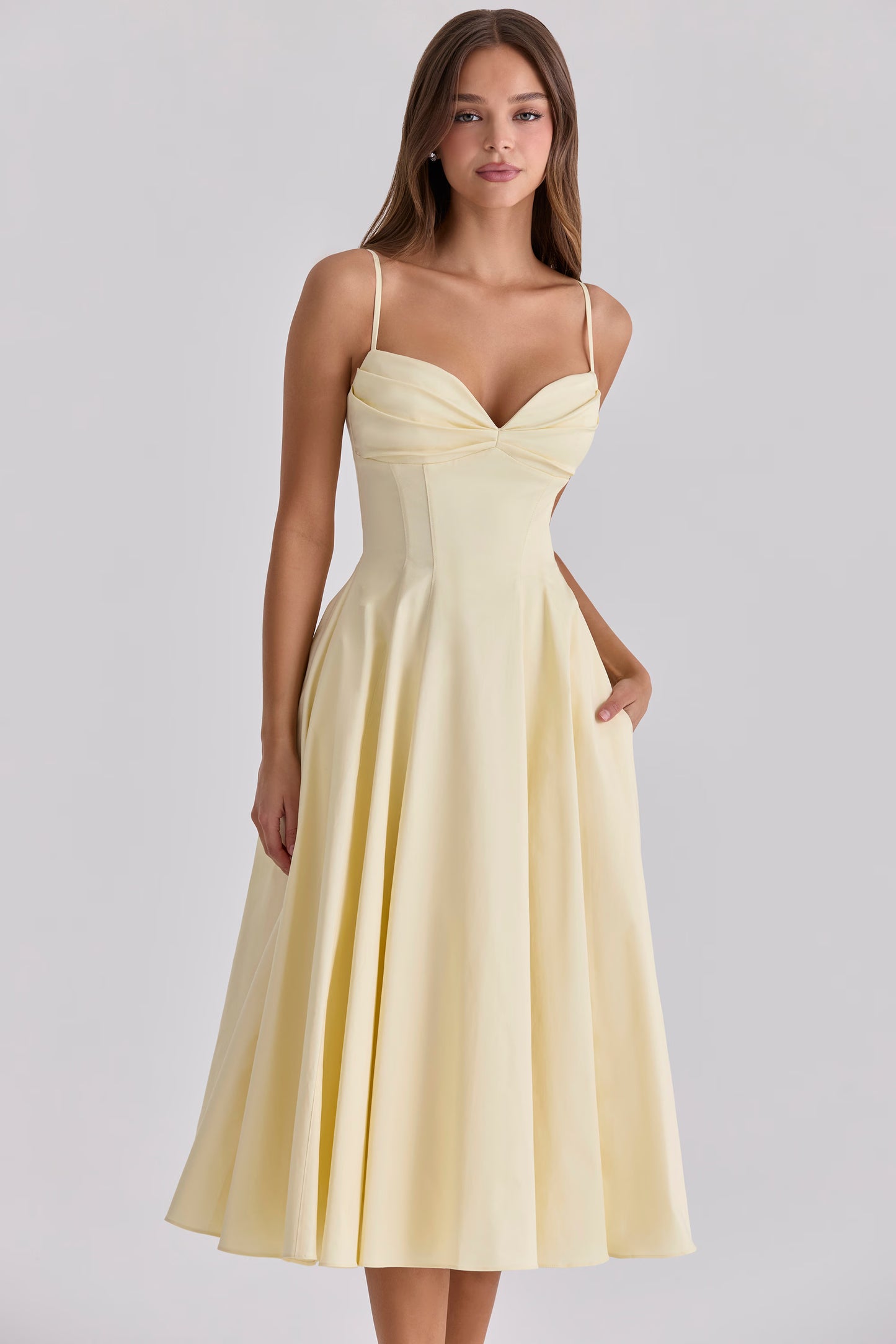 Addison — Vestido midi con bolsillos