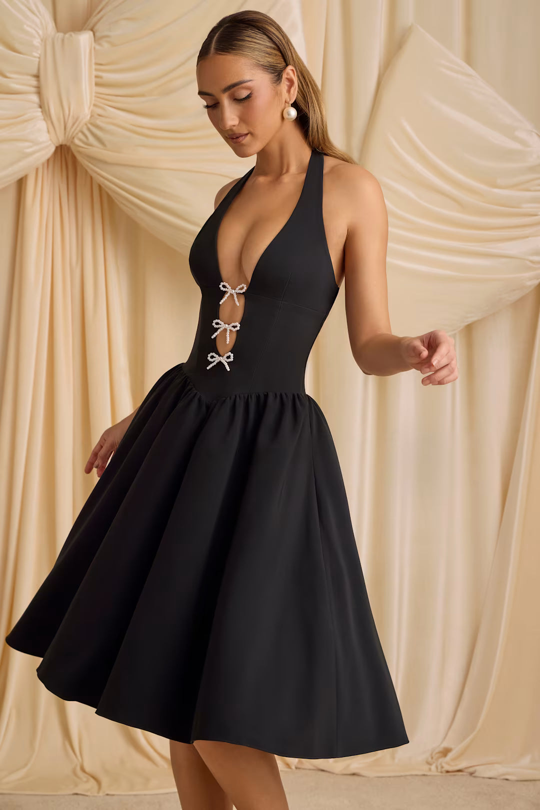 Adele — Vestido midi con moños de perlas