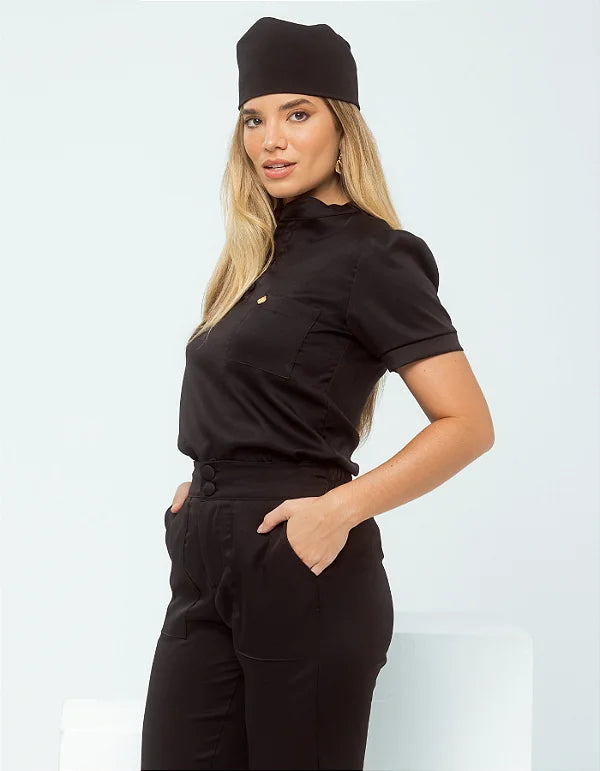 Aina — Uniforme con pantalón encauchado