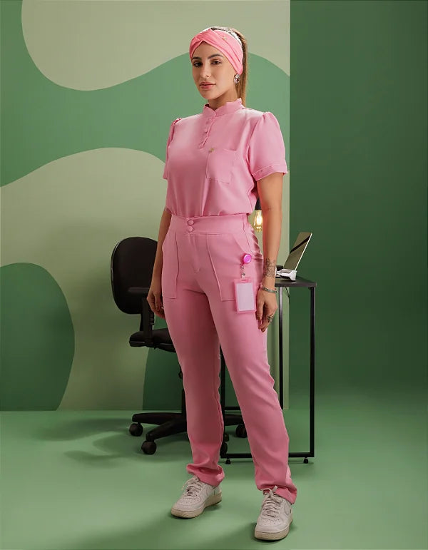Aina — Uniforme con pantalón encauchado