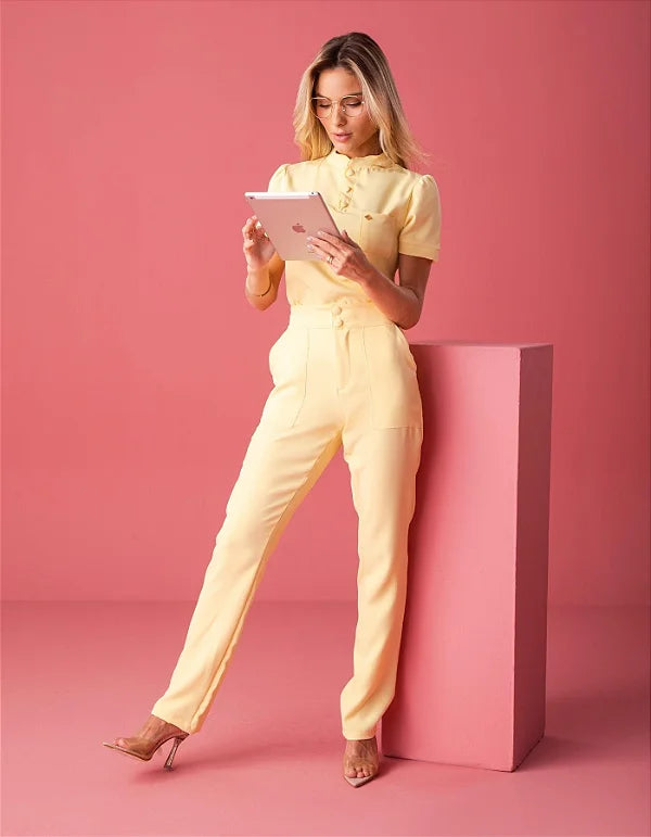 Aina — Uniforme con pantalón encauchado