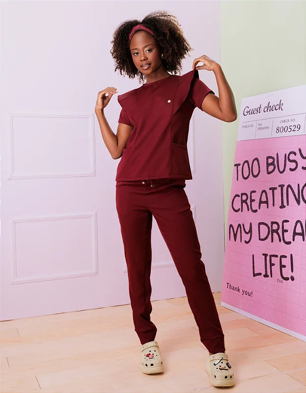Ainara — Uniforme con pantalón encauchado