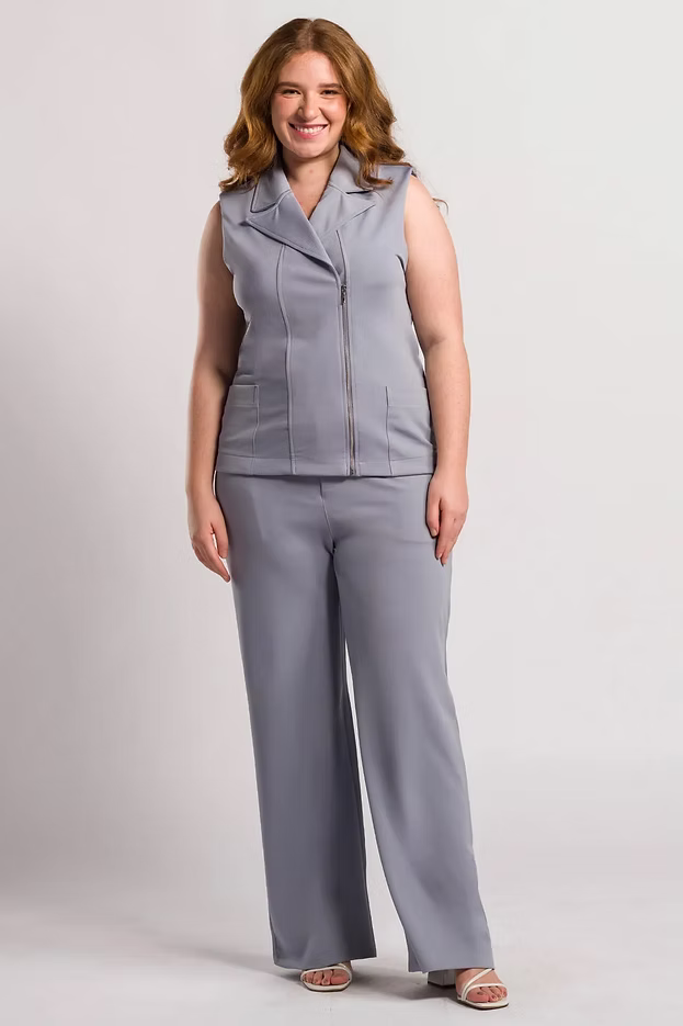 Antonia — Uniforme con pantalón encauchado