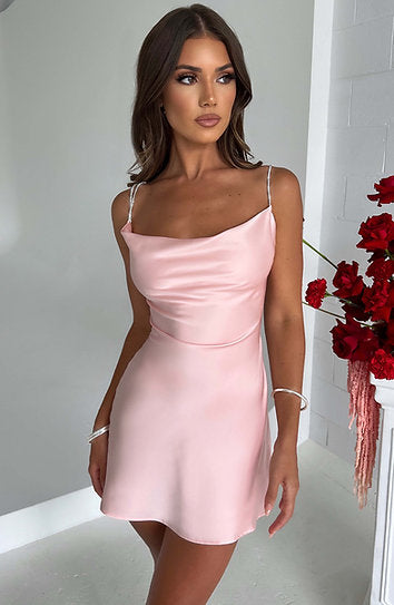 Ariadne — Vestido mini con espalda descubierta y cordón cristalizado