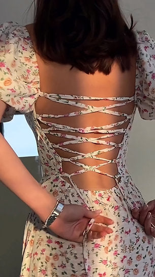 Astrid — Vestido midi corset con mangas abullonadas