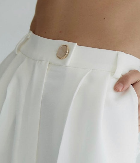Blaire — Conjunto: blazer, croptop con lazos y pantalón