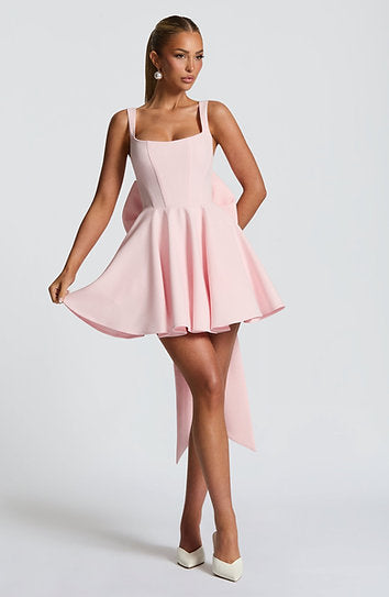 Brenda — Vestido mini con moño