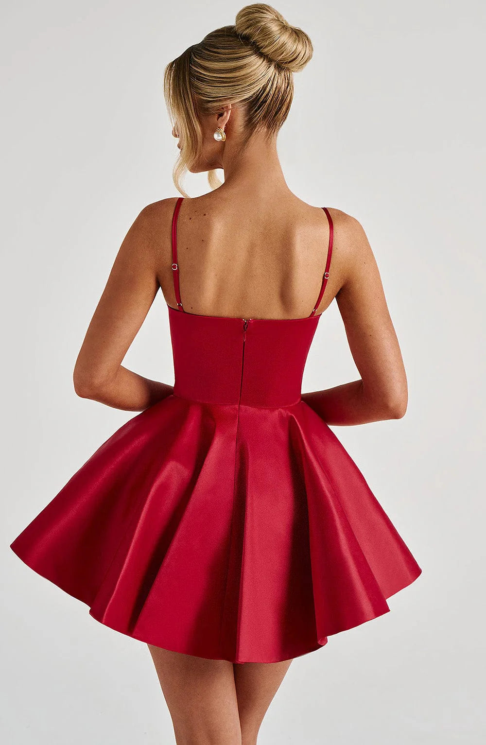 Cailín — Vestido mini con volantes