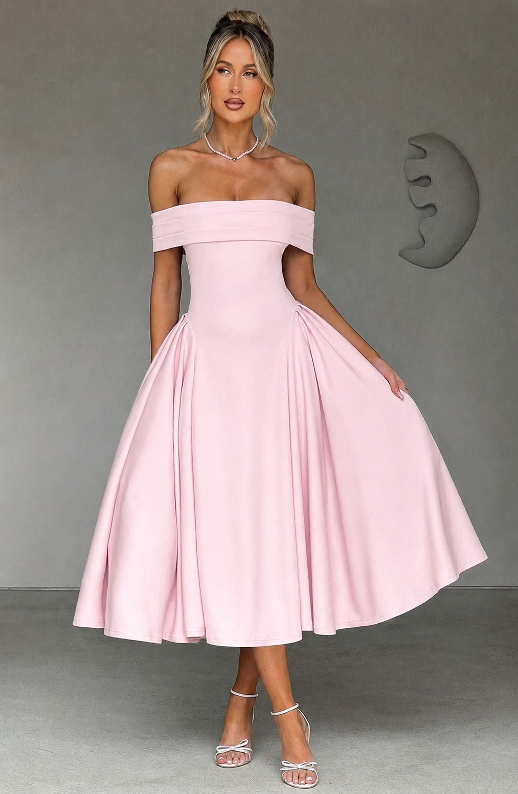 Celine — Vestido midi con volantes