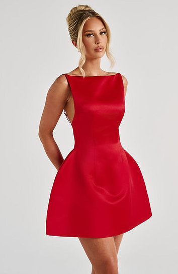 Darelene — Vestido mini espalda descubierta
