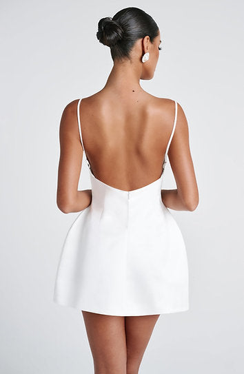 Darelene — Vestido mini espalda descubierta