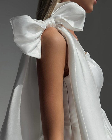 Eisley — Vestido mini corset con lazos