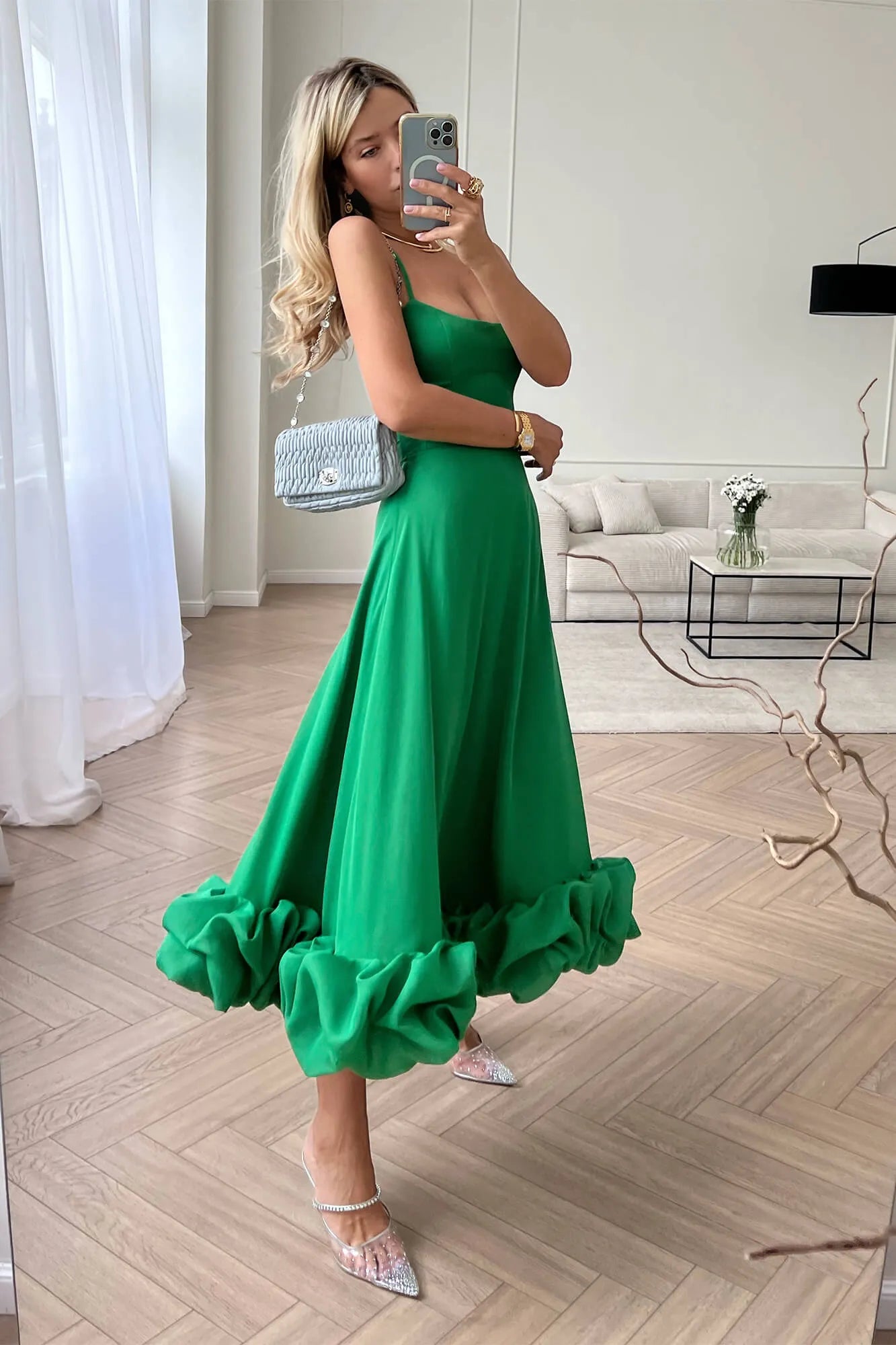 Elise — Vestido midi con volantes