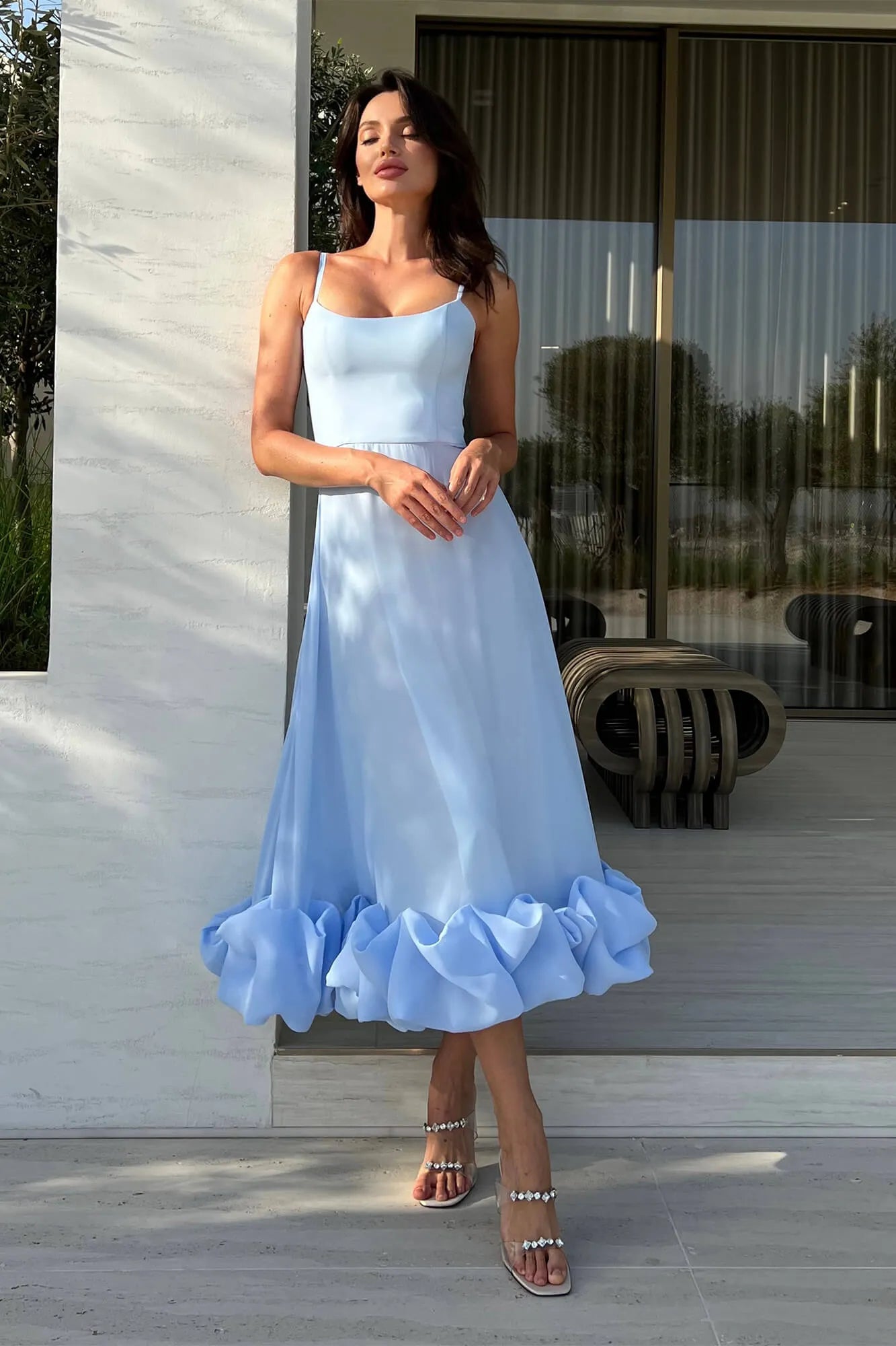 Elise — Vestido midi con volantes
