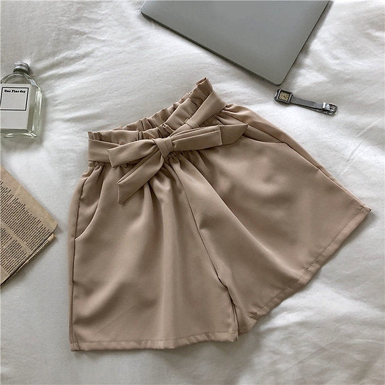 Ella — Short con lazo