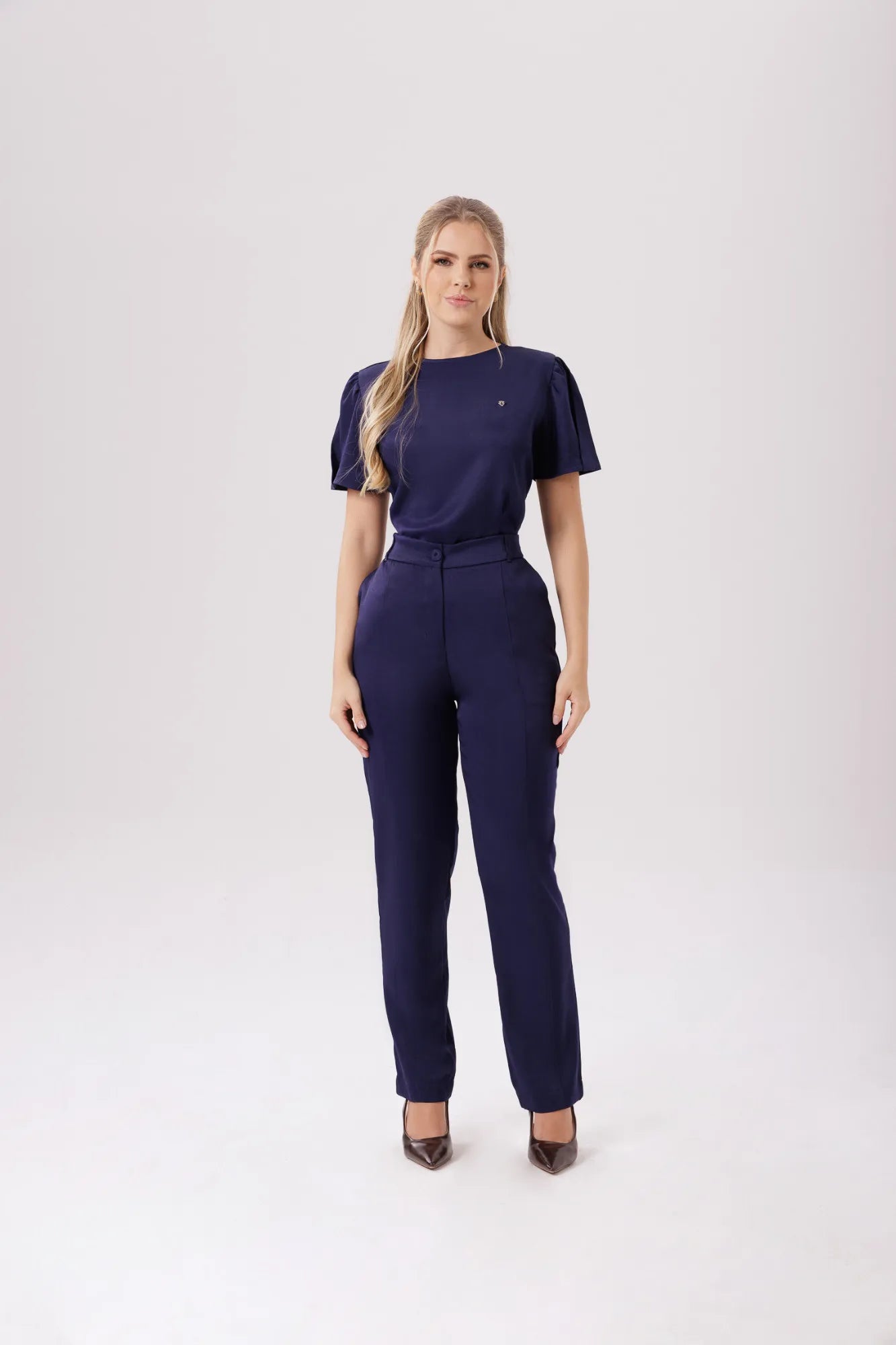 Érica — Uniforme con pantalón encauchado