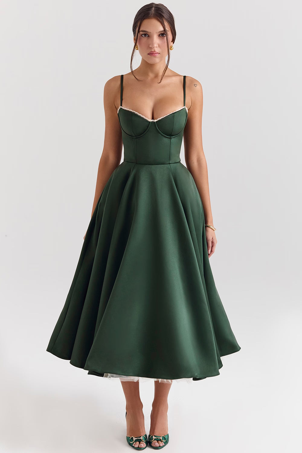 Evangeline — Vestido midi con transparencia a los costados