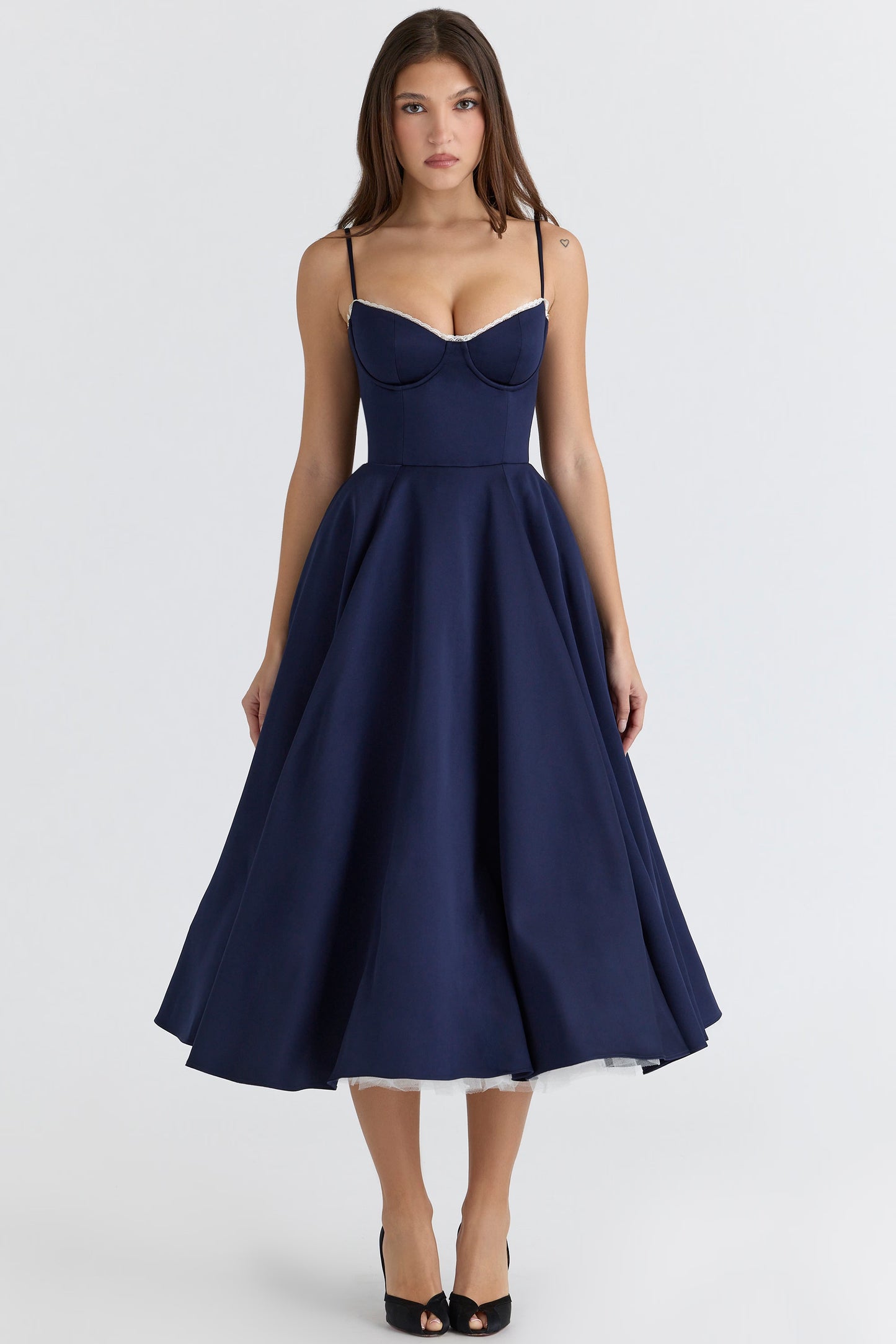 Evangeline — Vestido midi con transparencia a los costados