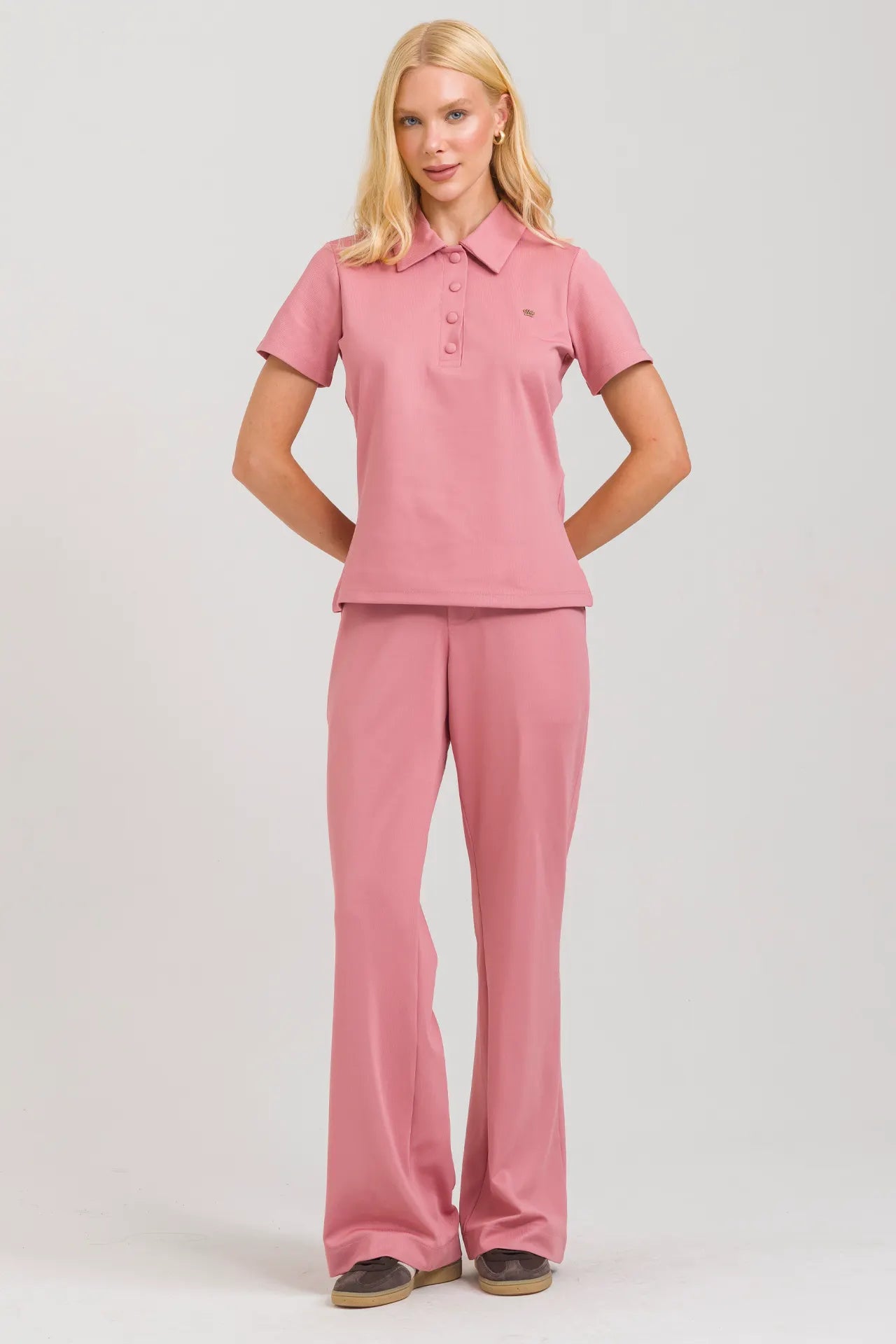 Jora — Uniforme con pantalón encauchado