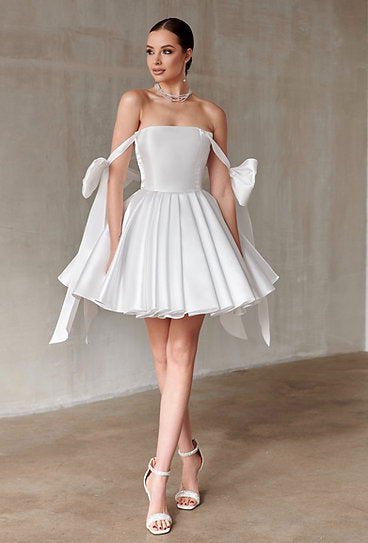 Kourtney — Vestido mini corset con moños