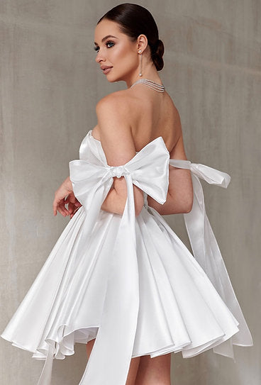 Kourtney — Vestido mini corset con moños