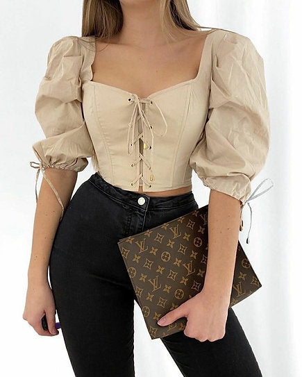 Leia — Blusa con lazos