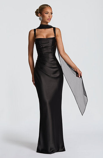 Lylian — Vestido maxi corset