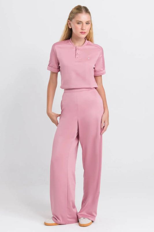 Mahra — Uniforme con pantalón encauchado