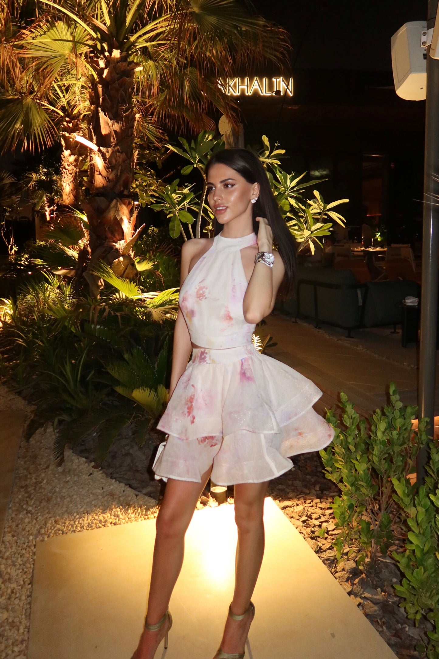 Mariela — Conjunto: top con lazo y falda mini con volantes