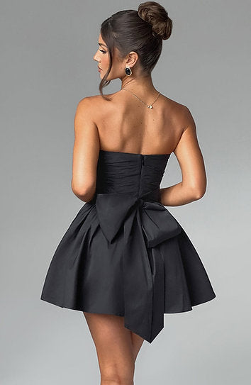 Mila — Vestido mini con lazo