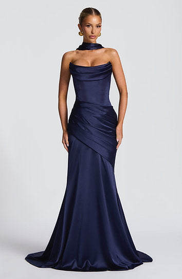 Minerva — Vestido maxi corset