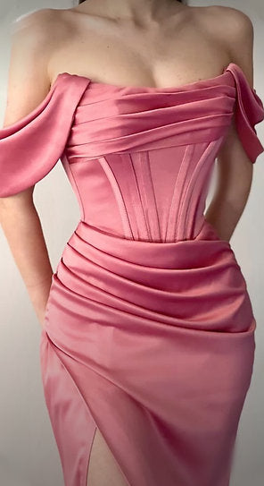Mireille — Vestido corset maxi con mangas caídas