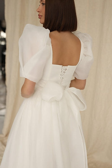 Mousseline — Vestido maxi corset con mangas abullonadas y lazo