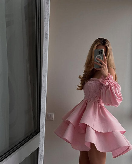 Noemí — Vestido mini con volantes