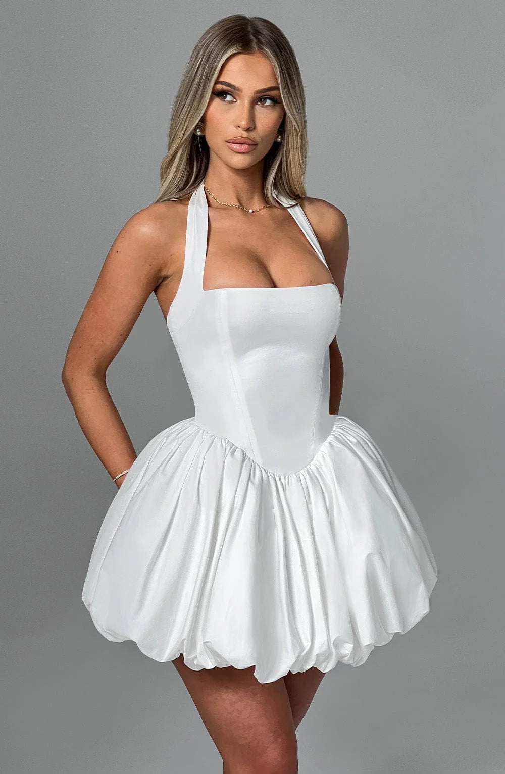Rebecca — Vestido mini corset falda globo con lazo