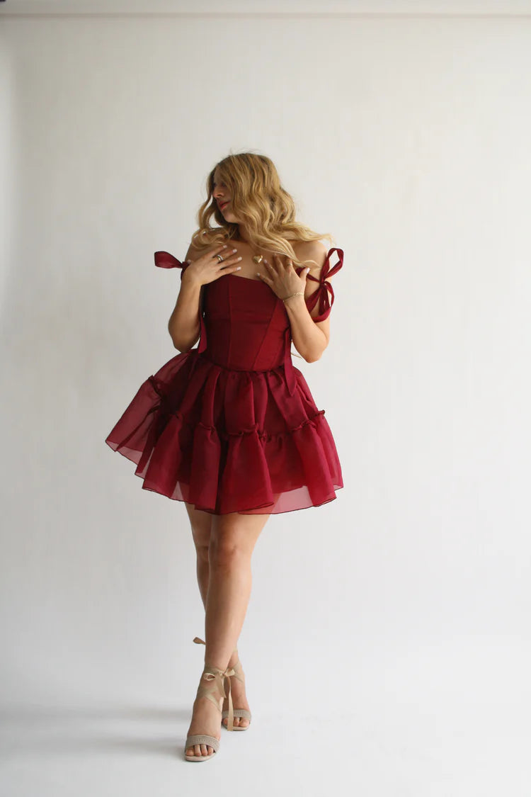 Saffira — Vestido mini corset con volantes y lazos