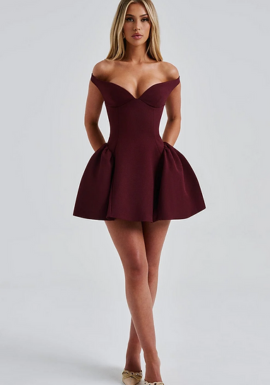 Sally — Vestido mini con volantes