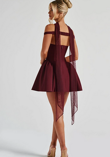 Sally — Vestido mini con volantes