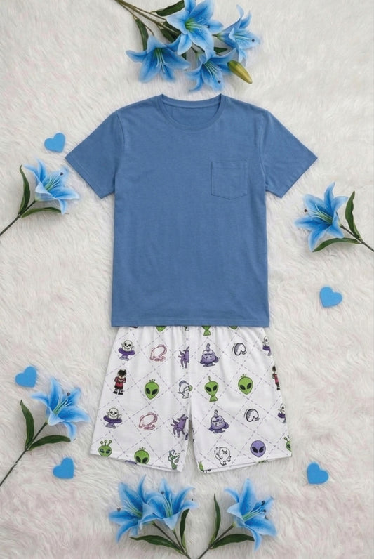 Set de pijama: bermuda y camisa
