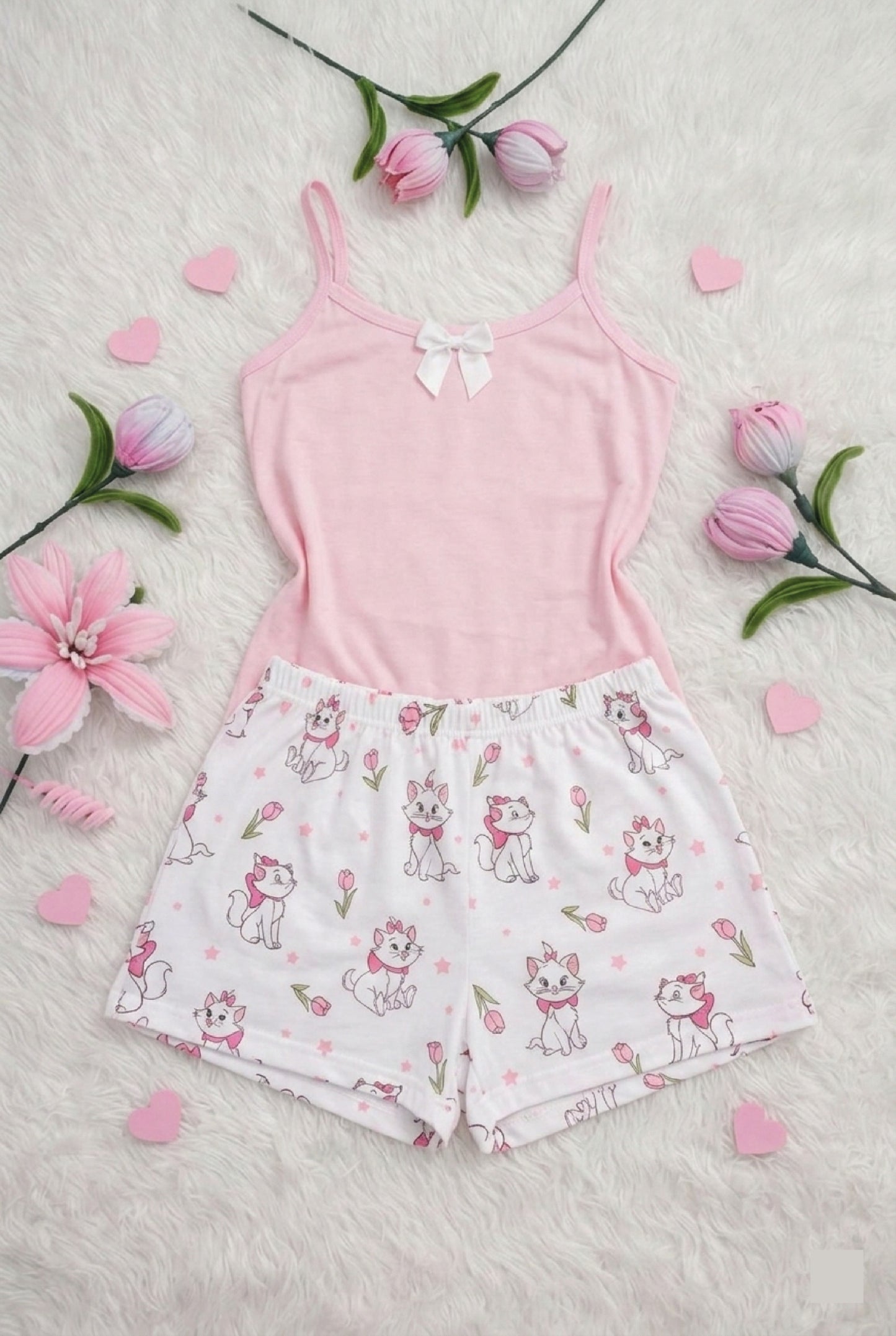 Set de pijama: short y top de tiras