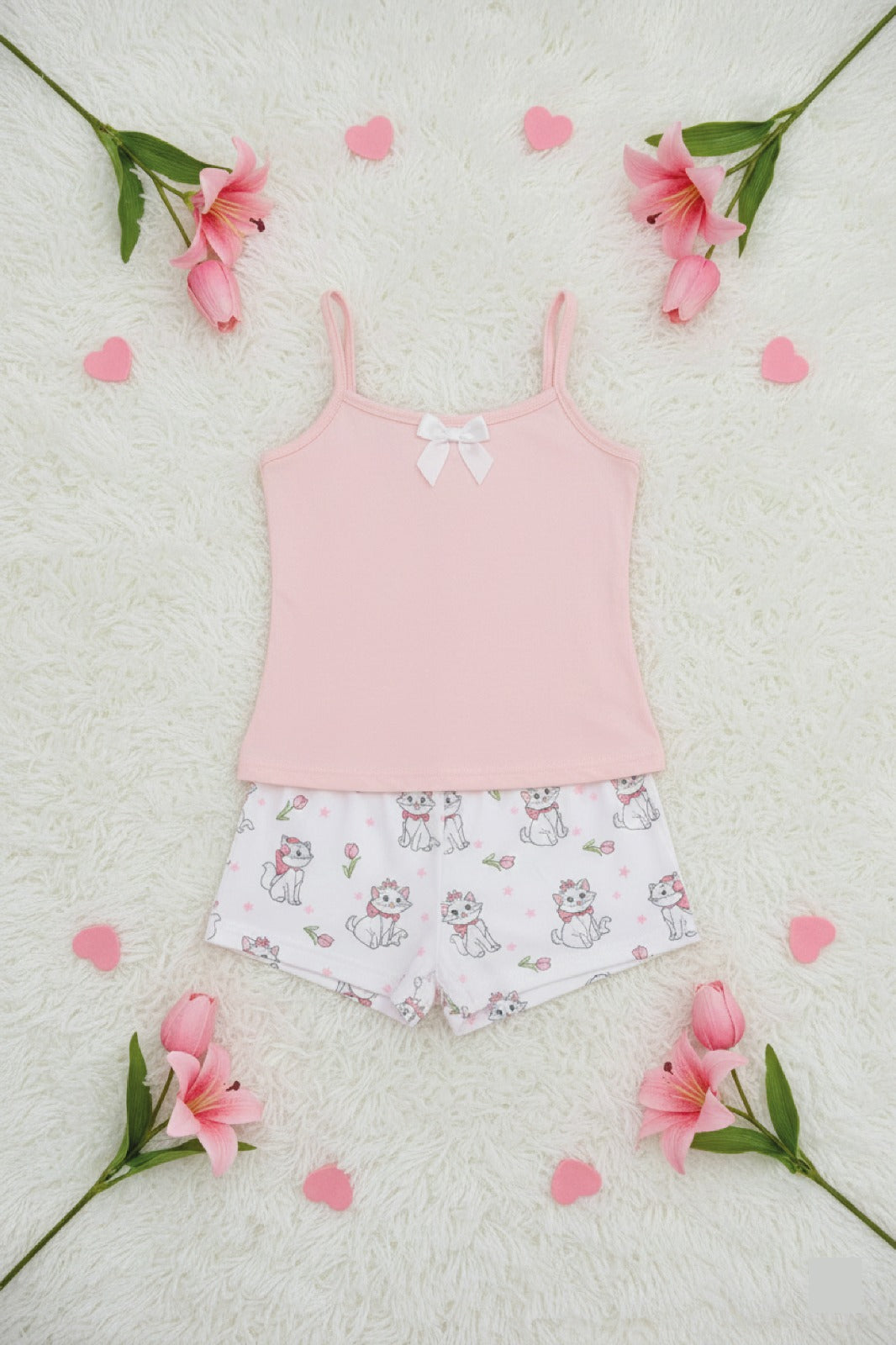 Set de pijama: short y top de tiras