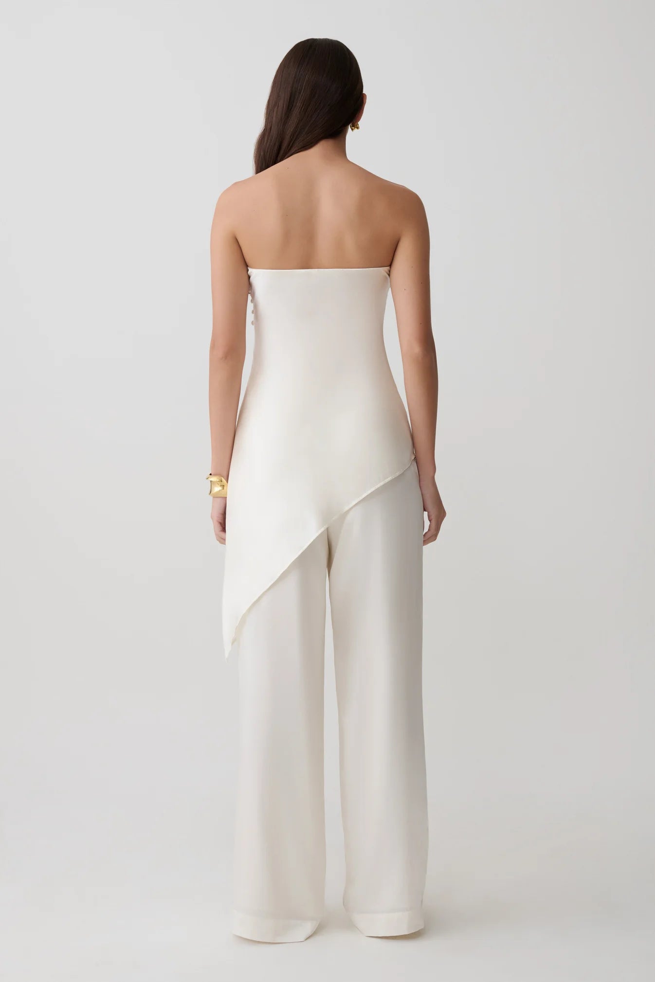Sheila — Conjunto: blusa strapless y pantalón ancho