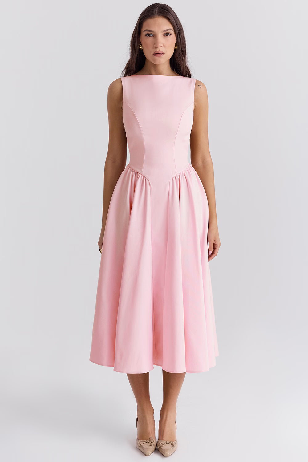 Susana — Vestido midi con espalda descubierta