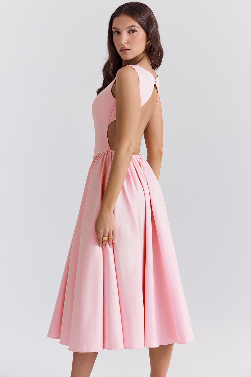 Susana — Vestido midi con espalda descubierta