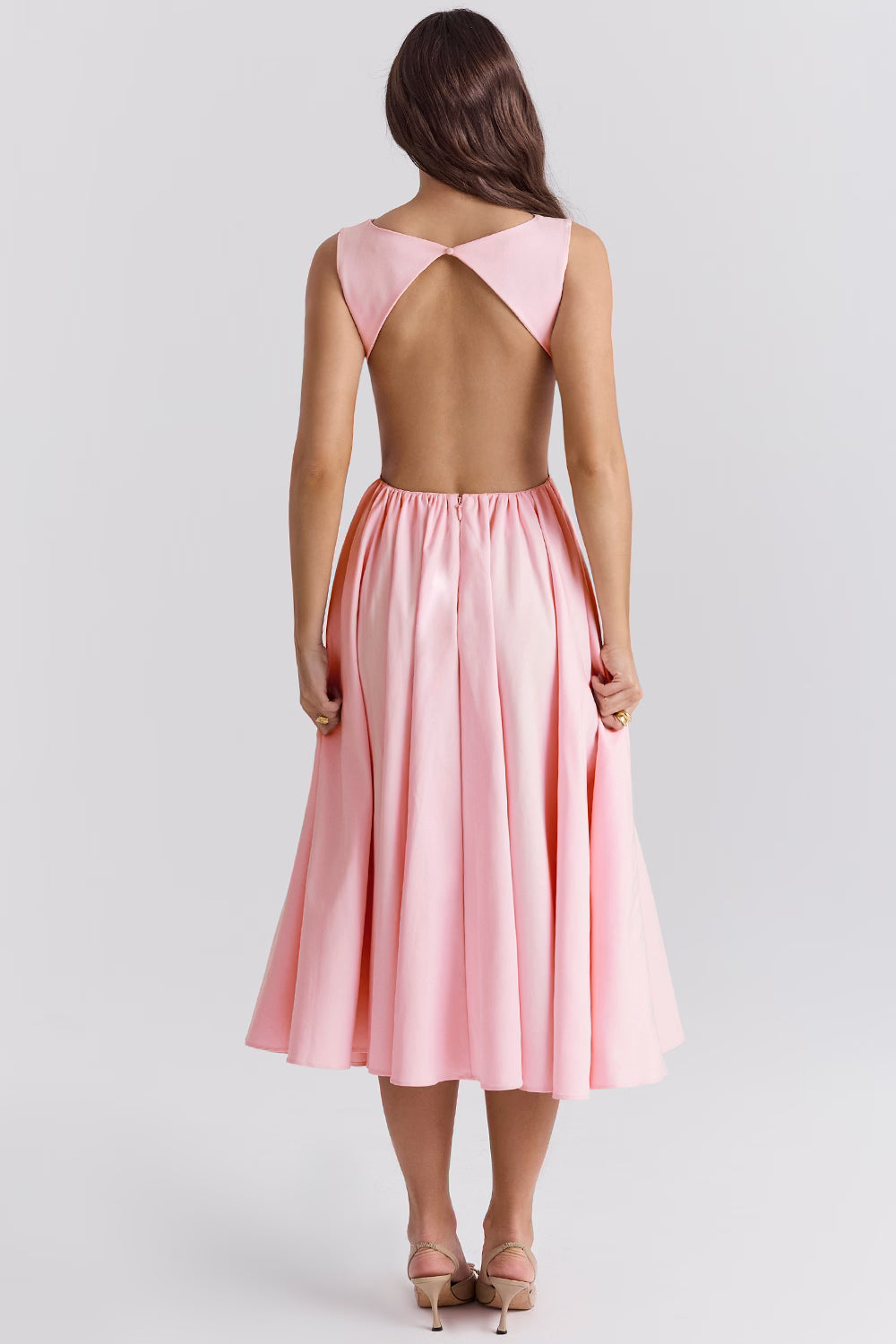 Susana — Vestido midi con espalda descubierta